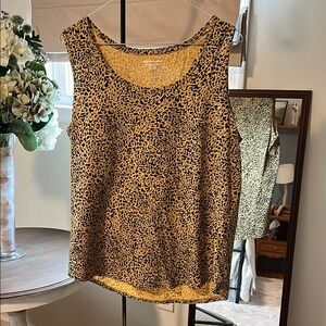 Leopard Print Sleeveless Top